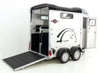 Cheval Liberte Pferdeanhänger Touring Jumping V1 |Pullman-Fahrwerk|Sattelkammer|schwarz