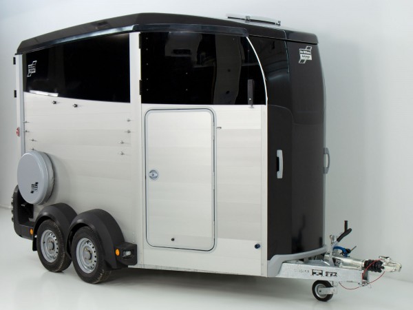 Ifor Williams Pferdeanhänger HBX 511|Sattelkammer|neues Modell|schwarz