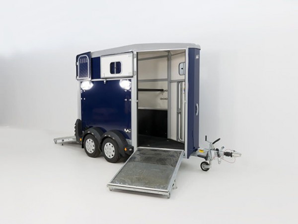 Ifor Williams Pferdeanhänger HB403|1,5er|blau