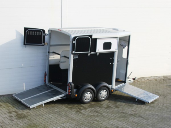 Ifor Williams Pferdeanhänger HB506|Frontausstieg|Klappenkombi|schwarz