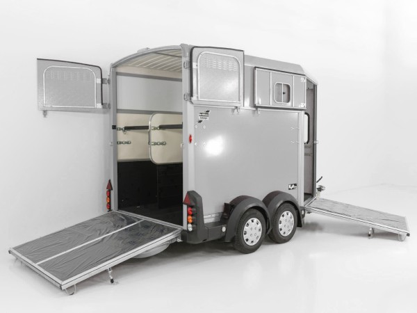 Ifor Williams Pferdeanhänger HB511|Heckklappen-Türkombination|silber